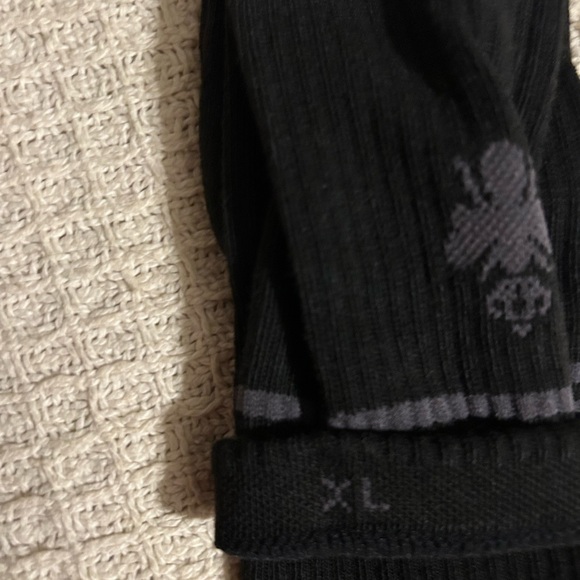 COPY - New Bombas knee high Socks - Picture 2 of 7